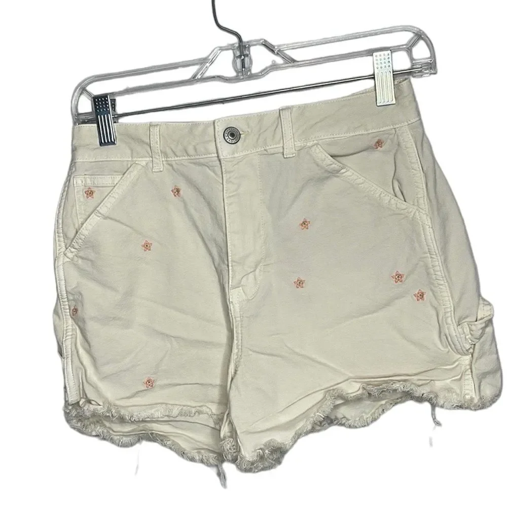 American Eagle Flower Embroidered Highest Rise 90’s Boyfriend Shorts. Size 4.
